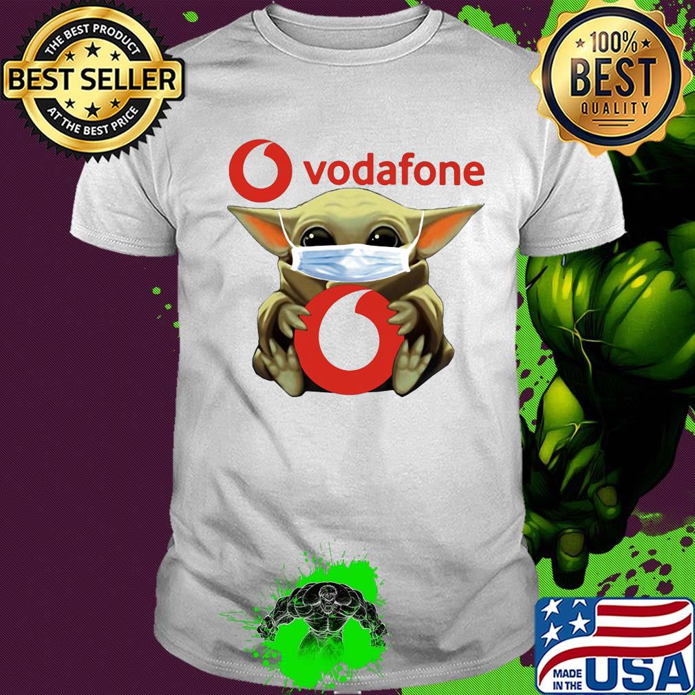Star wars baby yoda mask hug vodafone shirt