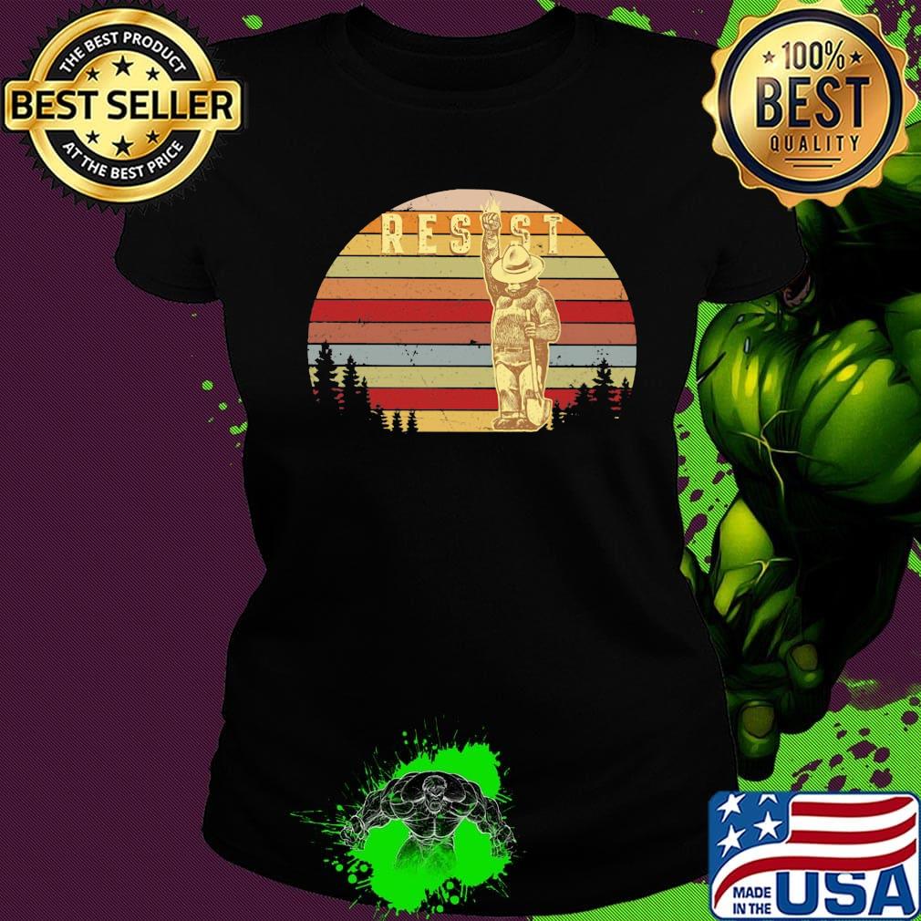 Bigfoot farmer resist vintage retro s Ladies tee Bigfoot farmer resist vintage retro s Ladies tee