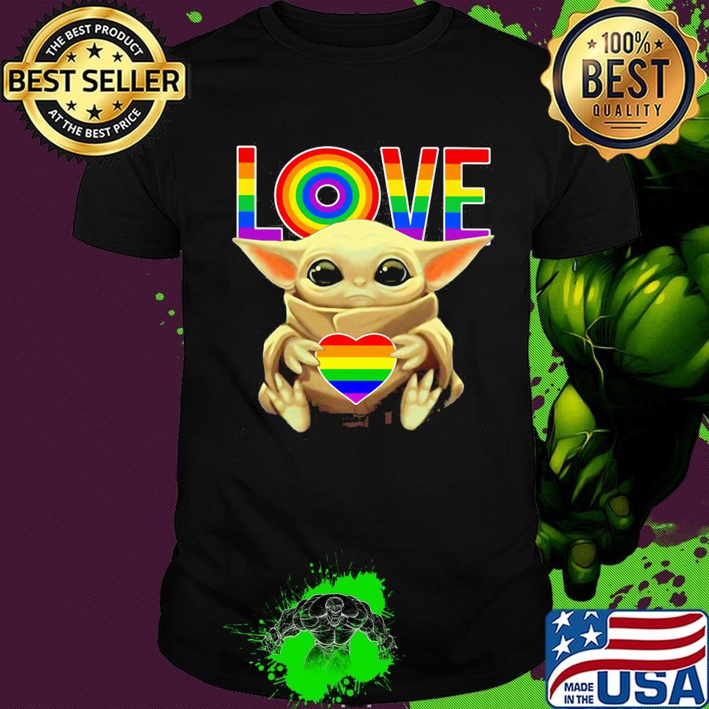 Lgbt star wars baby yoda hug love heart shirt