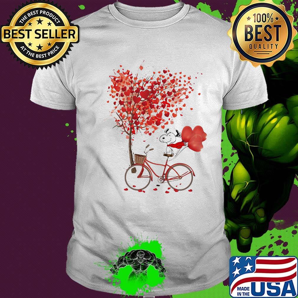 Snoopy riding bicycle heart tree shirt