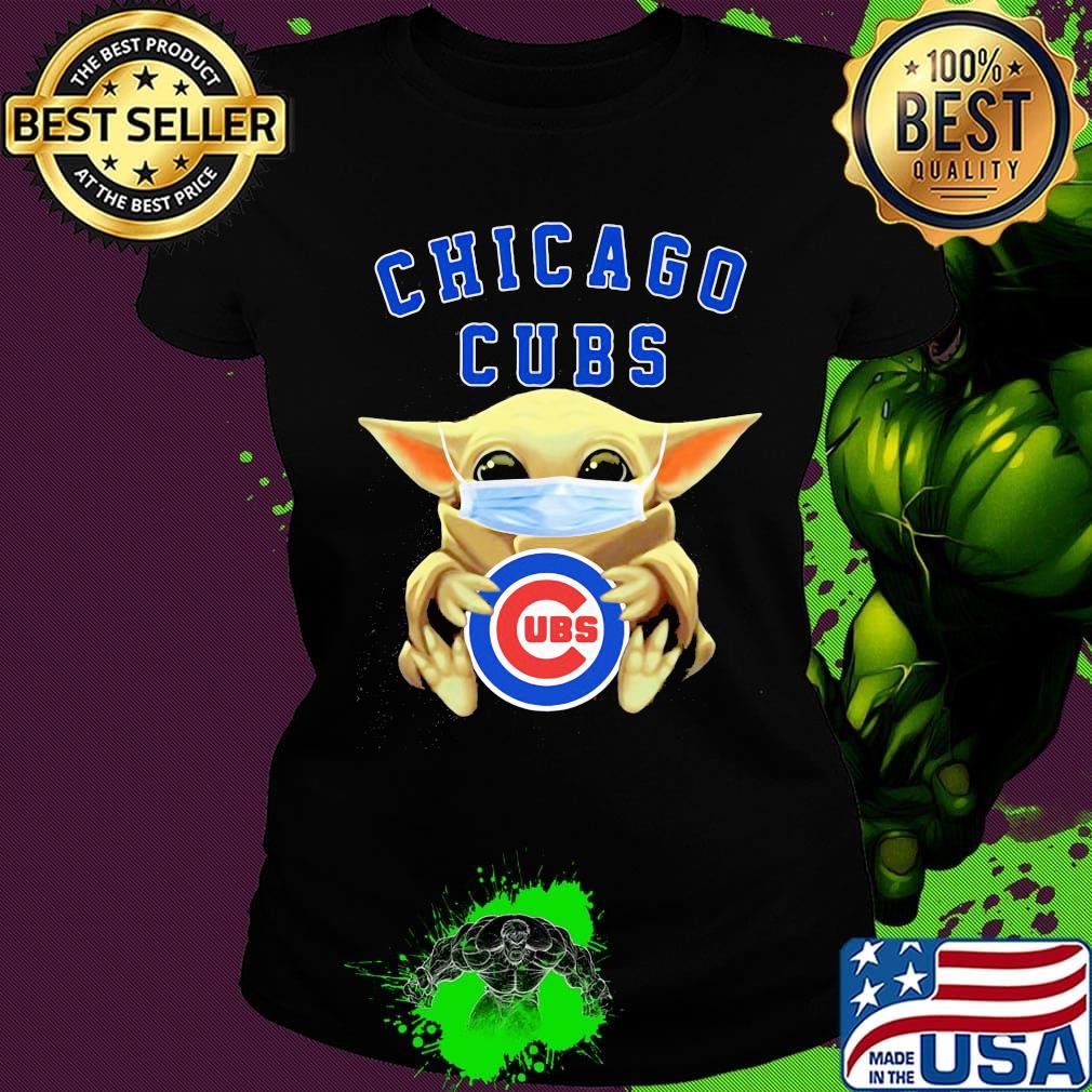 Star wars baby yoda mask hug chicago cubs s Ladies tee Star wars baby yoda mask hug chicago cubs s Ladies tee