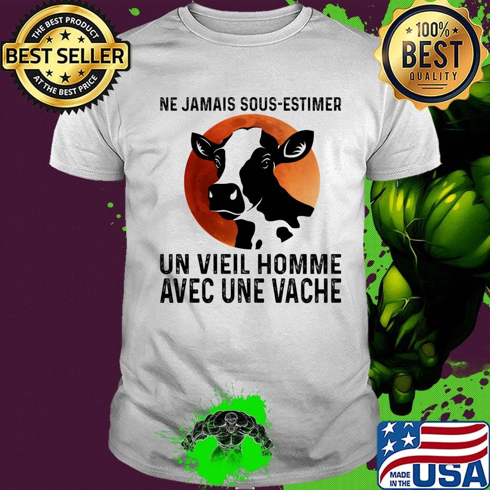 Ne jamais sous estimer un vieil homme avec une vache sunset shirt Ne jamais sous estimer un vieil homme avec une vache sunset shirt
