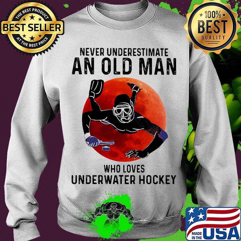 Scuba diving never underestimate an old woman who loves underwater hockey sunset s Sweater Scuba diving never underestimate an old woman who loves underwater hockey sunset s Sweater