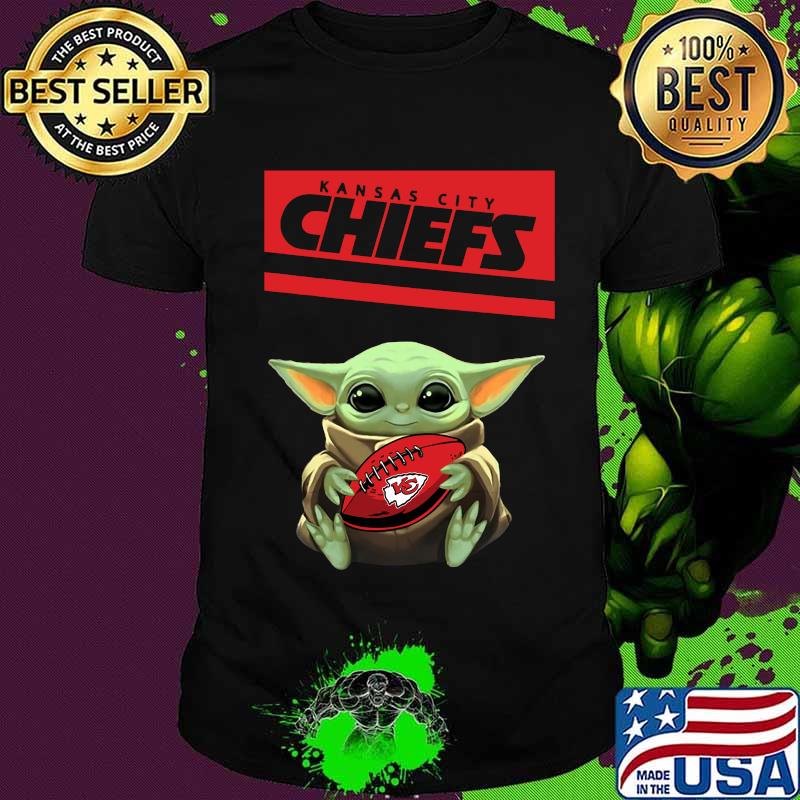 Baby yoda hug kansas city chiefs football logo shirt