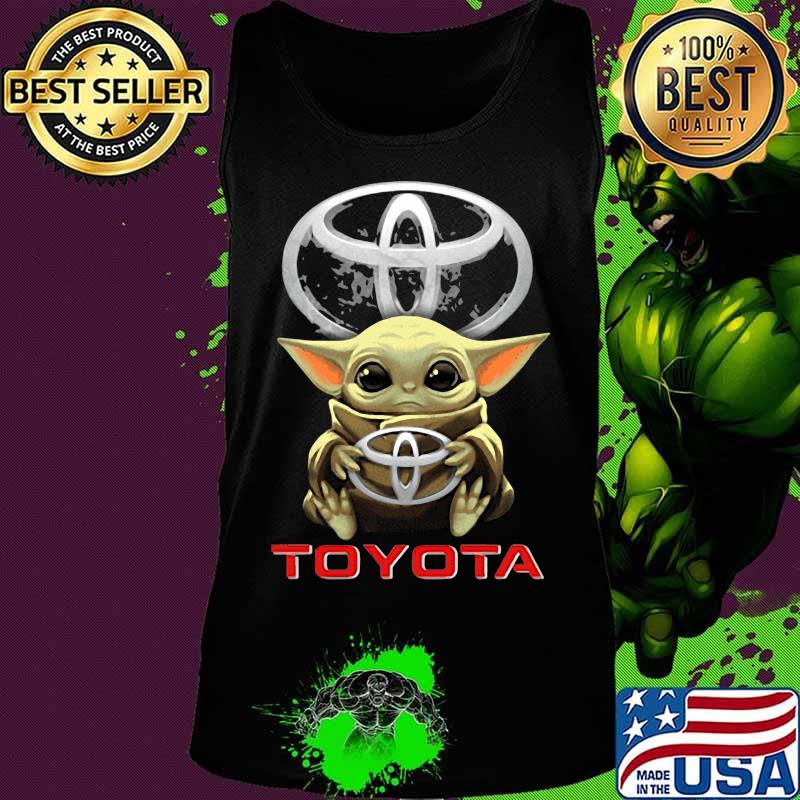 Baby yoda hug toyota s Tank top Baby yoda hug toyota s Tank top
