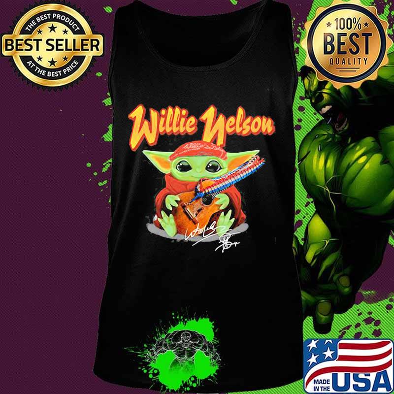 Baby Yoda hug Willie Nelson signature s Tank top Baby Yoda hug Willie Nelson signature s Tank top