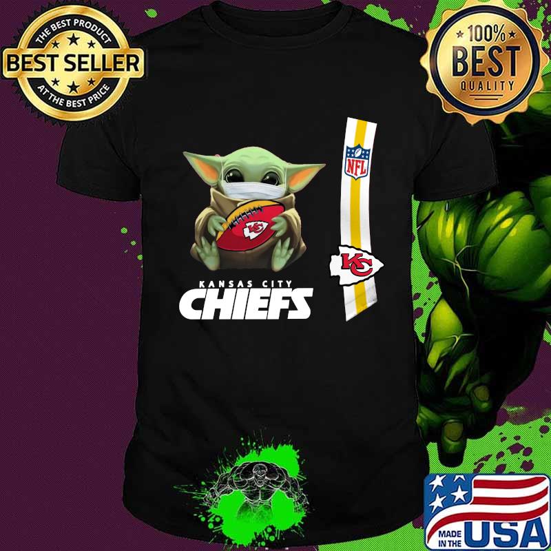 Baby yoda mask hug kansas city chiefs nfl shirt