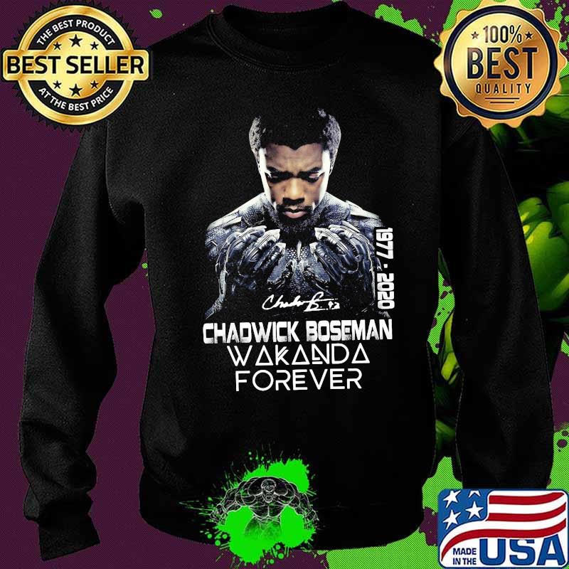 Black panther rip chadwick Boseman 1977 2020 wakanda forever signature s Sweater Black panther rip chadwick Boseman 1977 2020 wakanda forever signature s Sweater