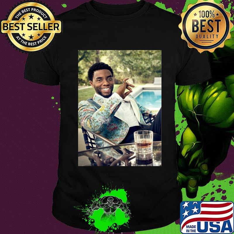 Black panther rip chadwick boseman actor picture smiling shirt