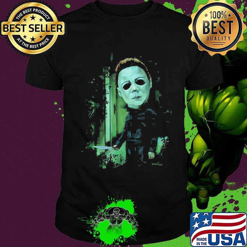 Halloween michael myers holding knife shirt