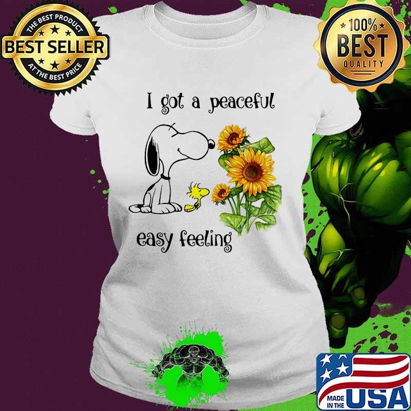 Snoopy i got a peaceful easy feeling sunflowers s Ladies tee Snoopy i got a peaceful easy feeling sunflowers s Ladies tee
