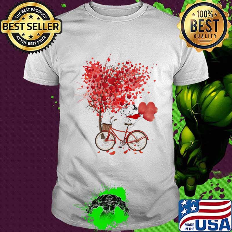 Snoopy riding bicycle fall hearts tree shirt