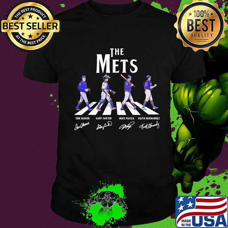 The new york mets crossing the line signatures shirt