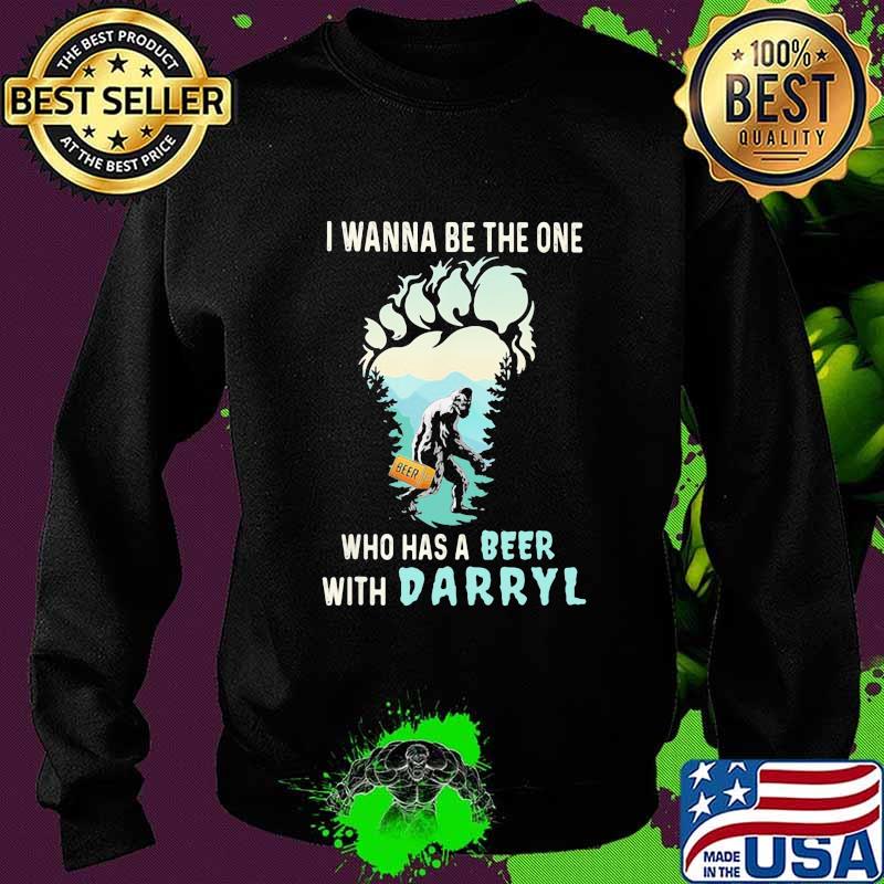 Bigfoot i wanna be the one who has a beer with darryl mountain tree s Sweater Bigfoot i wanna be the one who has a beer with darryl mountain tree s Sweater