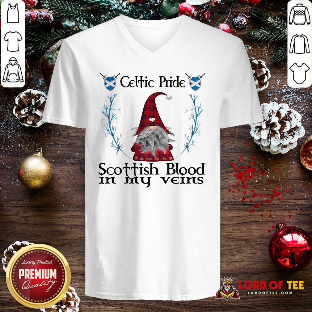 Premium Gnome Celtic Pride Scottish Blood In My Veins Shirt
