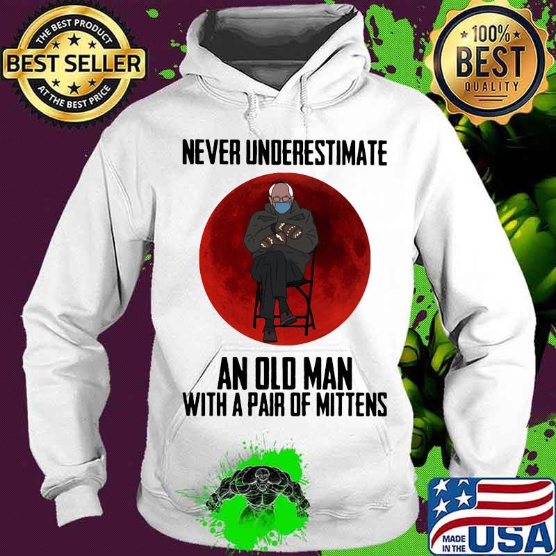 Never Underestimate An Old Man With Pair Of Mittens Wear Mask Moon Blood Covid 19 Shirt
