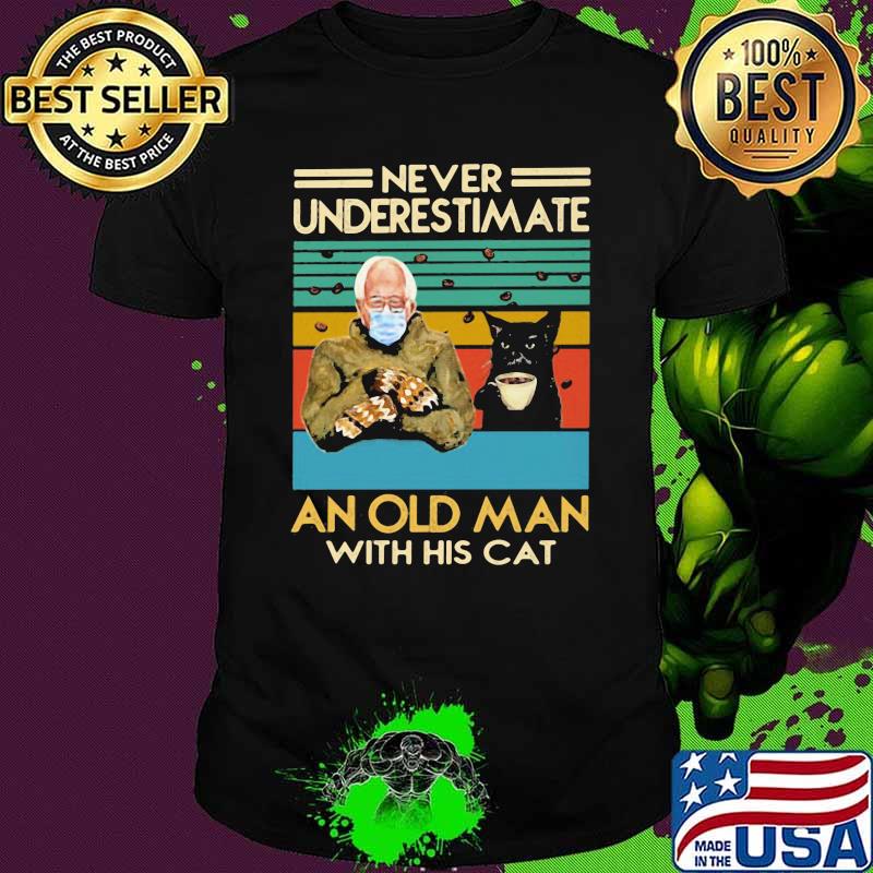 Never Undersetimate An Old Man With His Cat Vintage Shirt