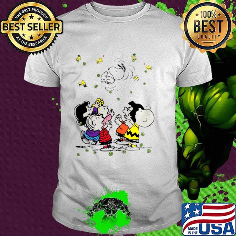 The Snoopy Woodstock And Friends Playing In Vacation 2021 shirt