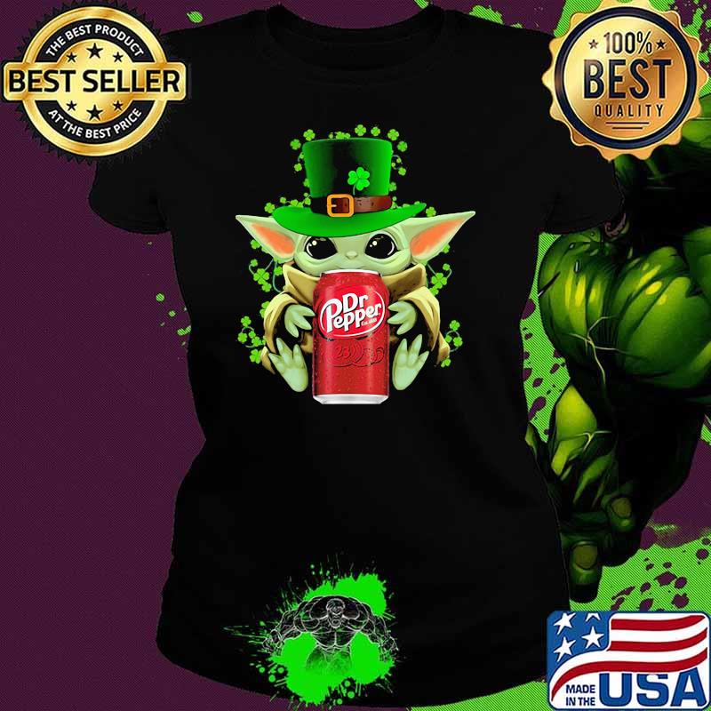 Baby Yoda Hug Dr Pepper Irish Patricks Day Shirt Ladies tee Baby Yoda Hug Dr Pepper Irish Patricks Day Shirt Ladies tee