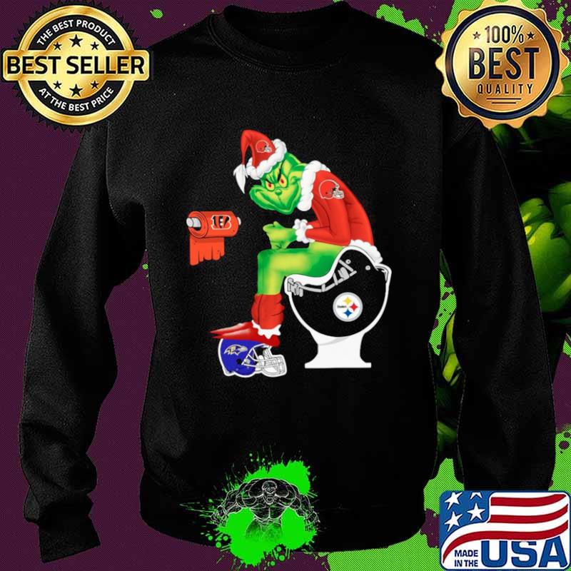 Cleveland Browns Grinch sitting on Pittsburgh Steelers toilet and step on Baltimore Ravens helmet Sweater Cleveland Browns Grinch sitting on Pittsburgh Steelers toilet and step on Baltimore Ravens helmet Sweater