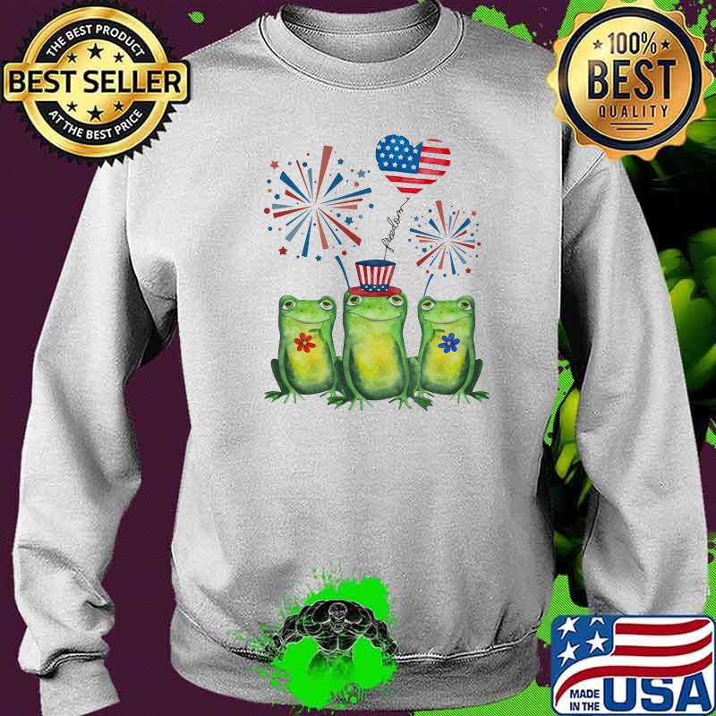 Frog fireworks and love frog lovers American Flag Shirt Sweater Frog fireworks and love frog lovers American Flag Shirt Sweater