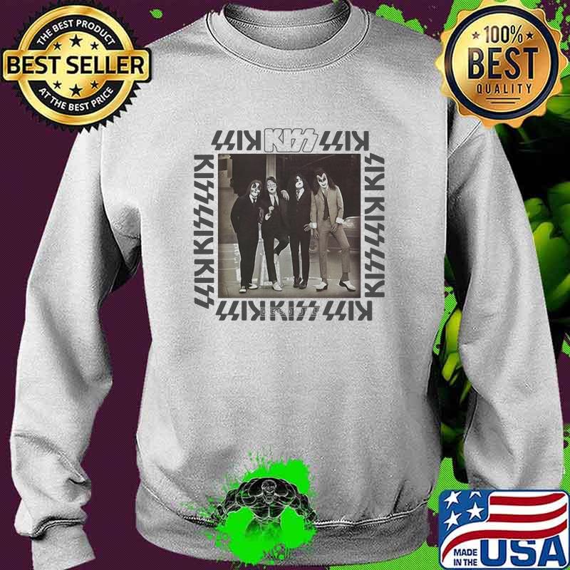Kiss kiss kiss rock band music girls Sweater Kiss kiss kiss rock band music girls Sweater