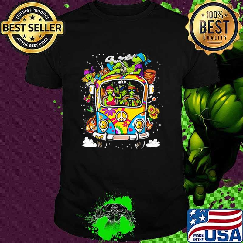 Alien Smoking Weed Cigarette Psychedelic Space Hippie Stoner T-Shirt