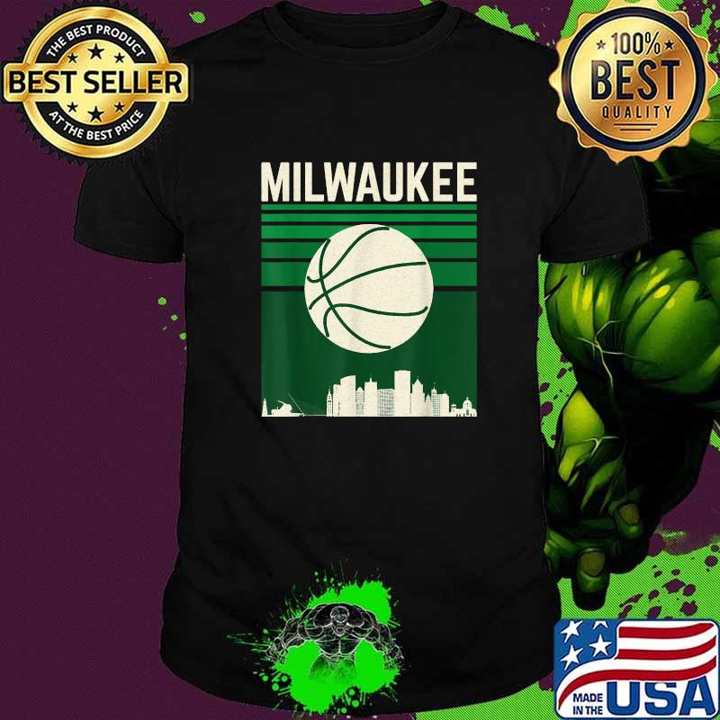 Milwaukee Wisconsin Basketball Fan Vintage Retro T-Shirt