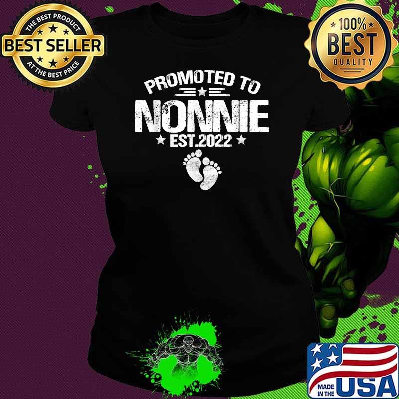 Promoted To Nonnie Est 2022 T-Shirt Ladies tee Promoted To Nonnie Est 2022 T-Shirt Ladies tee