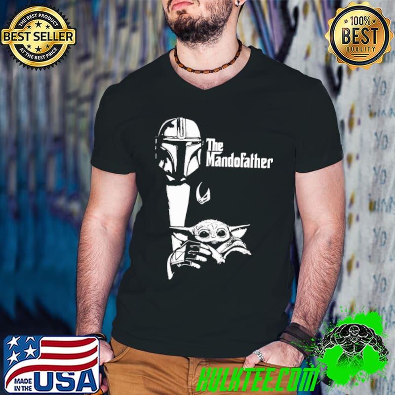 The mandofather mandalorian and yoda s Guys V Neck The mandofather mandalorian and yoda s Guys V Neck