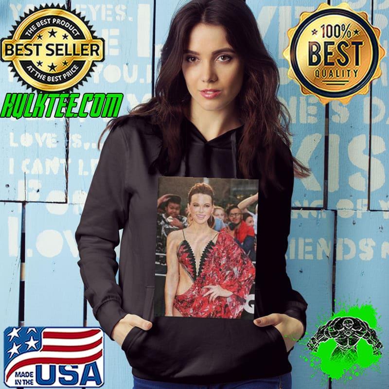 Kate Beckinsale shirt