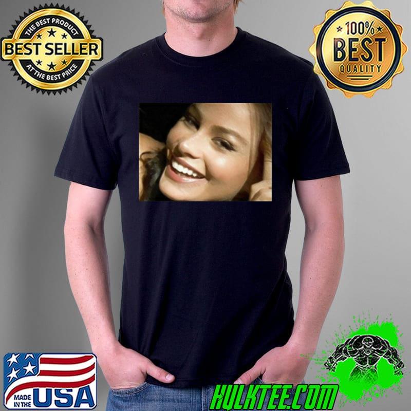 Sofia Vargara Art Shirt Unisex Sofia Vargara Art Shirt Unisex