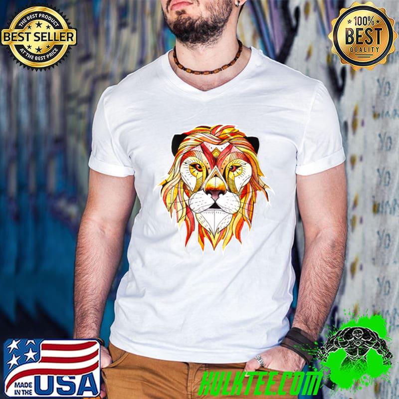 The Lion Handdrawn Master of all animals T-Shirt The Lion Handdrawn Master of all animals T-Shirt
