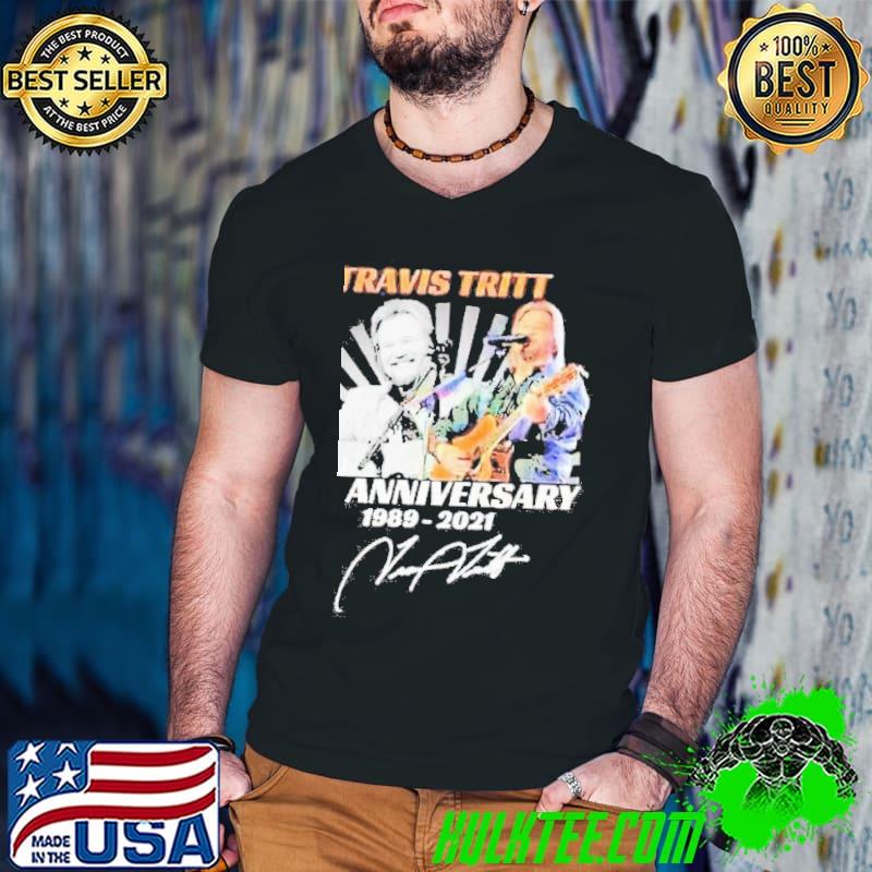Travis Tritt 32 anniversary 1989 2021 signature s Guys V Neck Travis Tritt 32 anniversary 1989 2021 signature s Guys V Neck