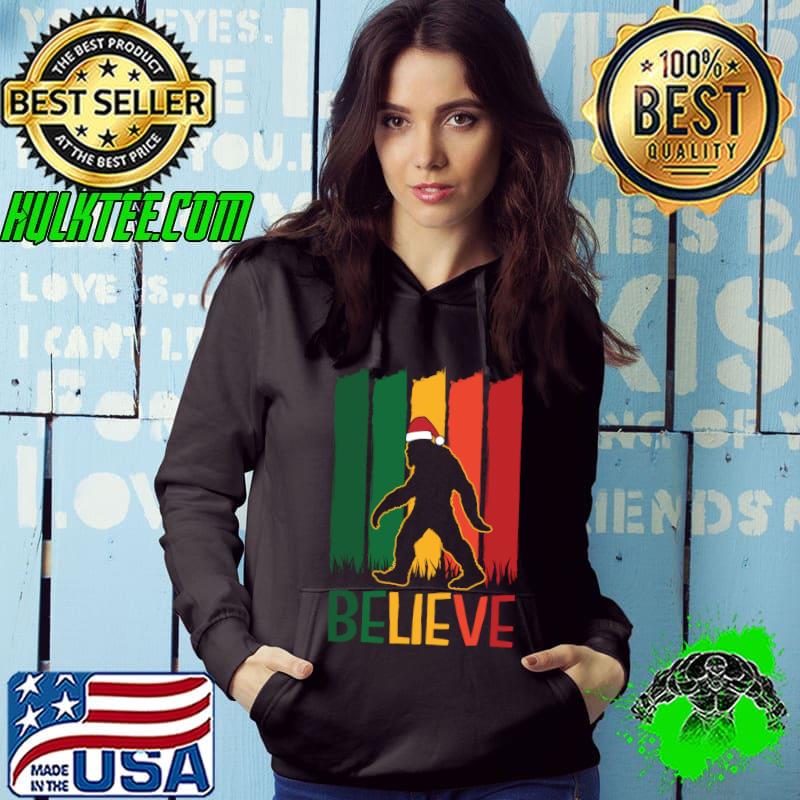 Awesome bigfoot Believe Christmas Funny Retro X-Mas Pajama T-shirt