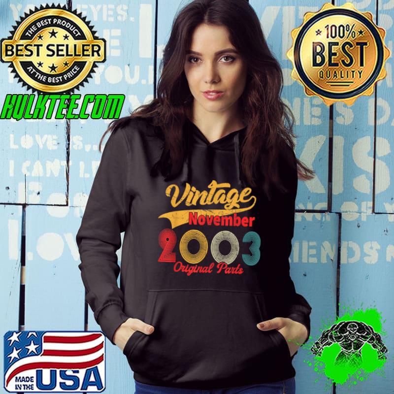 Awesome Born November 2003 Vintage 18 Birthday 18 Year Old T Shirt