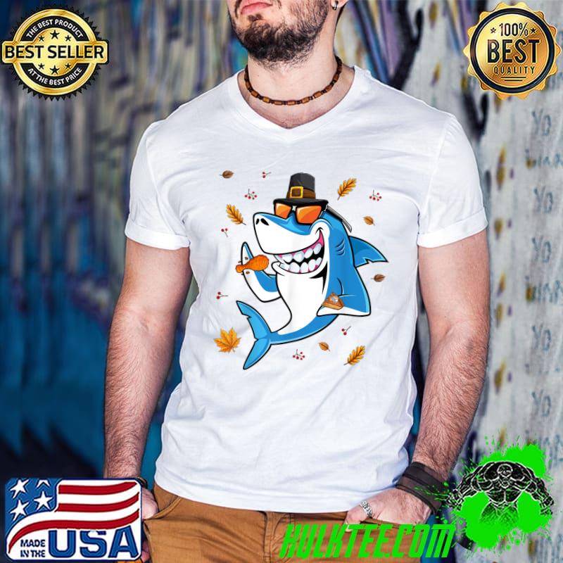 Best thanksgiving Fall Autumn Shark Spice Eat Turkey Leg Pie Cake T-Shirt