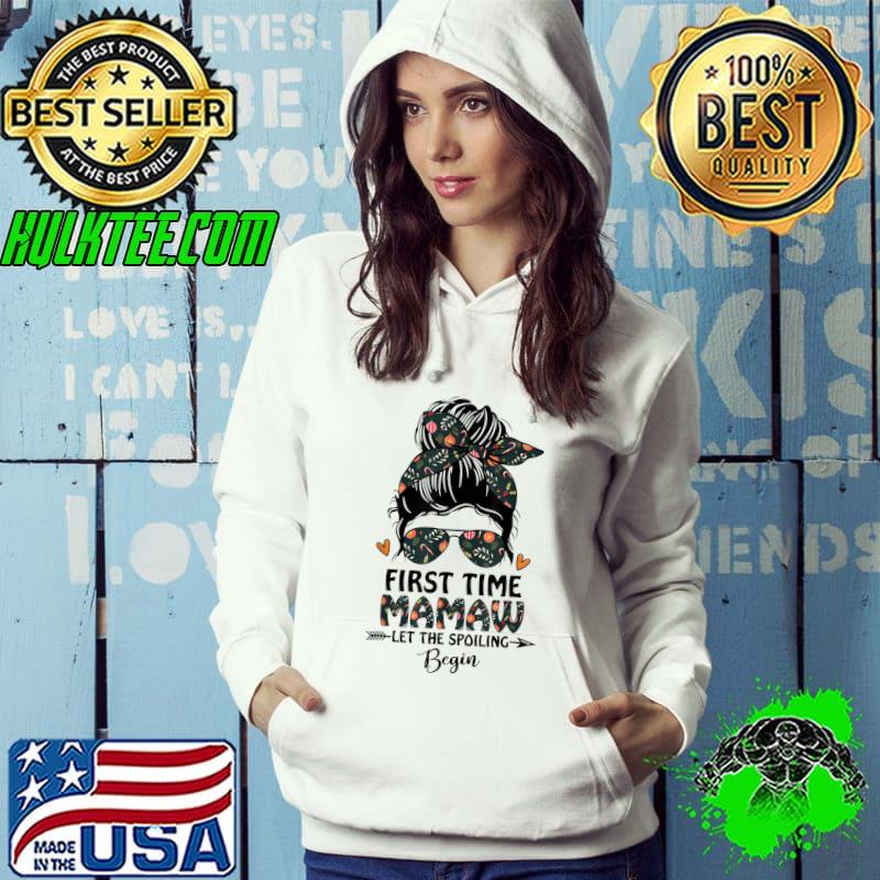 First Time Mamaw Est. 2022 Messy Bun Xmas Floral Ornament T-Shirt