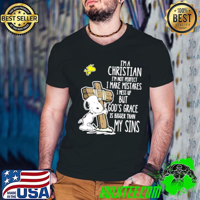 Funny Snoopy I’m A Christian I’m Not Perfect I Make Mistakes I Mess Up But God’s Grace Is Bigger Than My Sins Shirt