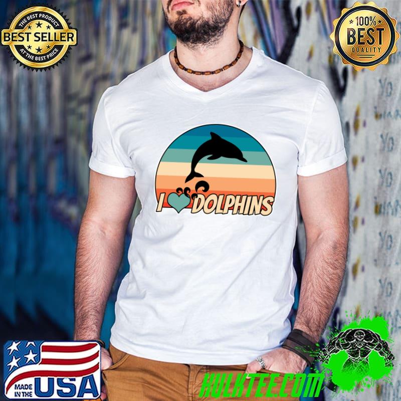 Nice Retro Style Sunset With Dolphin Jumping T-shirt