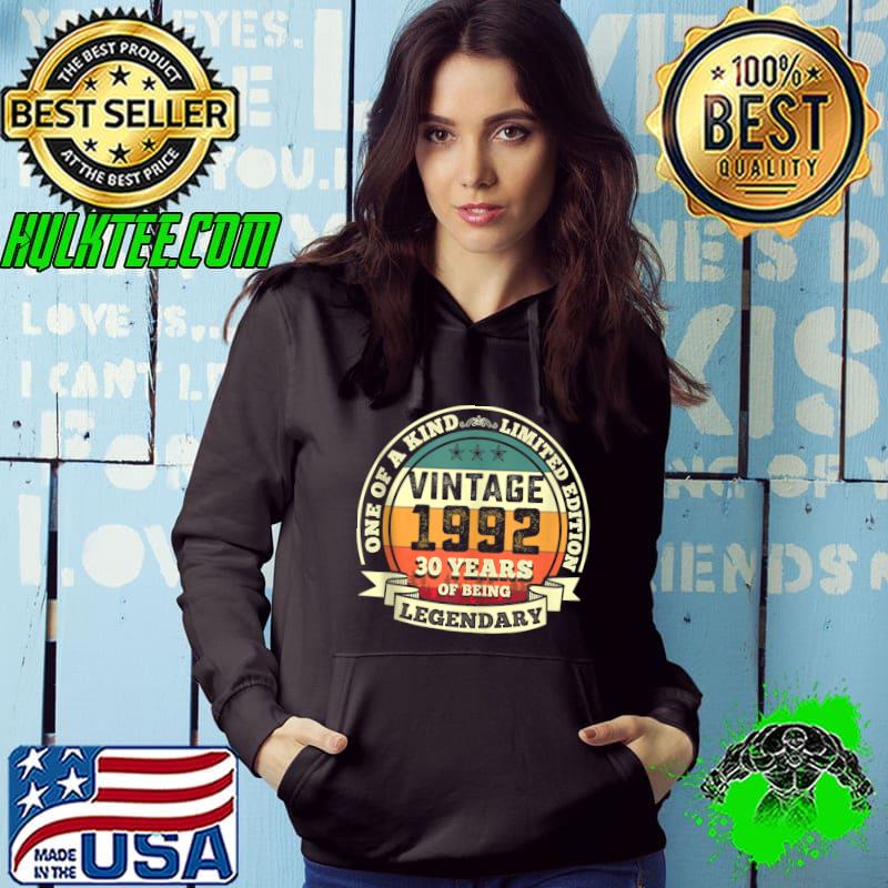 Official 30th Birthday Vintage Gift Retro Legendary 1992 30 Years Old T-shirt