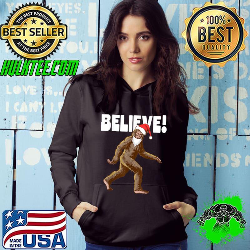 Original Believe Christmas Bigfoot Santa Sasquatch Funny Fake Beard T-Shirt
