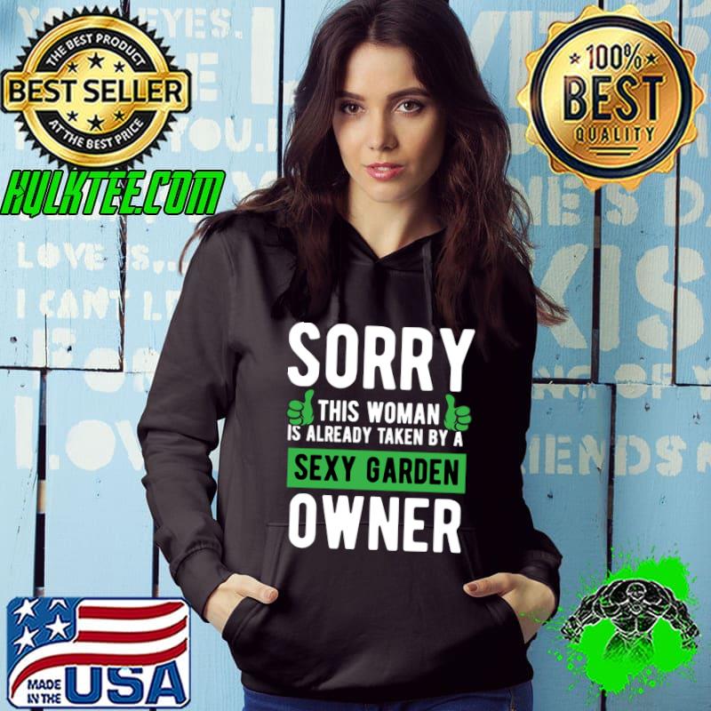Sexy Garden Owner For Gardener With Raised Bed Garden T-shirt