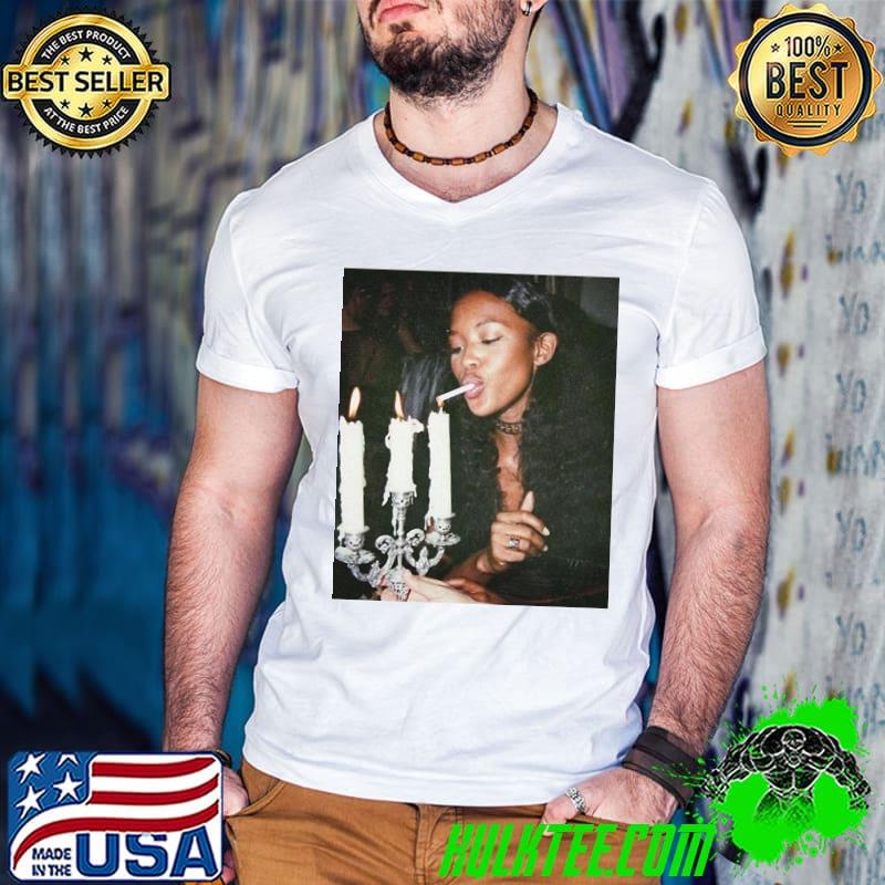NaomI campbell light shirt