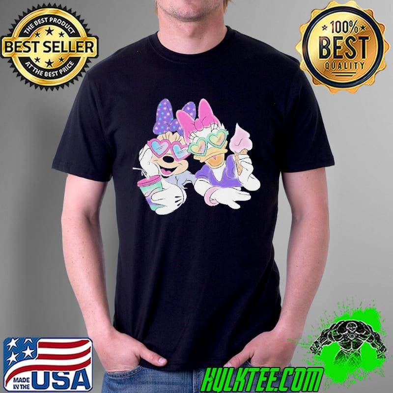 Minnie mouse and daisy duck love summer gift shirt Minnie mouse and daisy duck love summer gift shirt