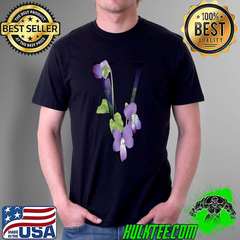 Black and floral letter V T-Shirt Black and floral letter V T-Shirt