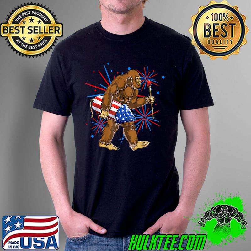 I'm Just Here To Bang -Bigfoot Sasquatch 4th Of July USA T-Shirt