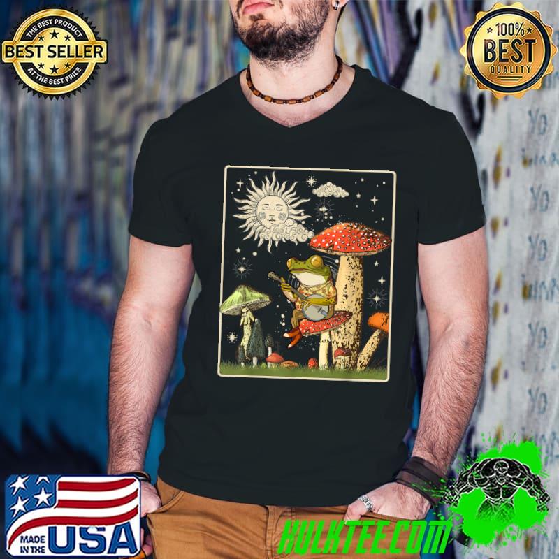 Frog Playing Banjo On Mushroom Cottagecore Aesthetic Sun T-Shirt