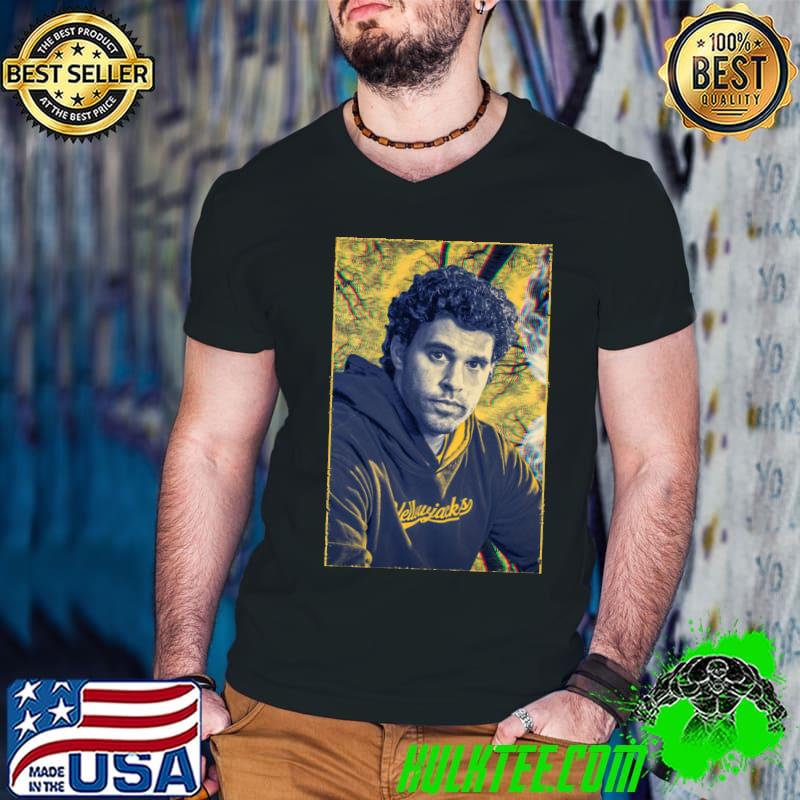 YELLOWJACKETS JASMIN Essential T-Shirt