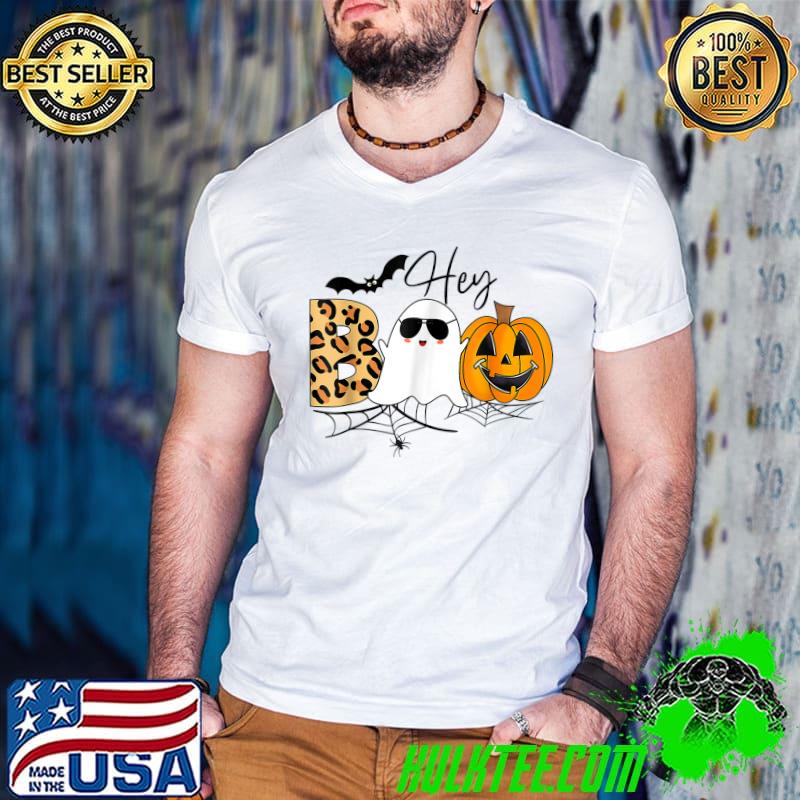 Hey Boo Leopard Pumpkin Face Bats Ghost Halloween T-Shirt